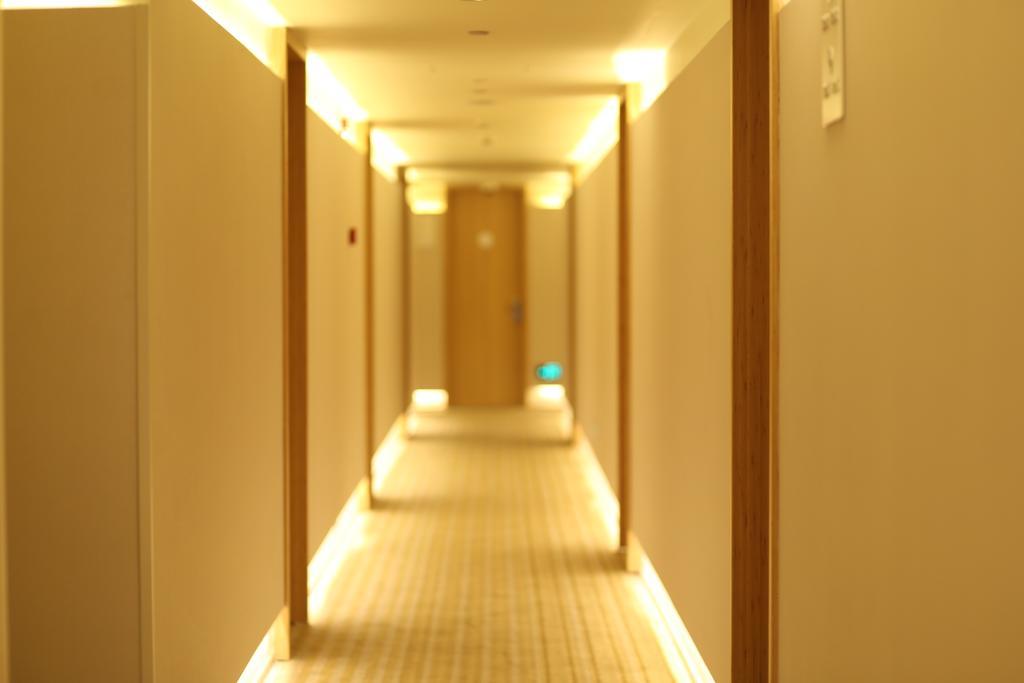 Ji Hotel Xintiandi Shanghai Exterior photo