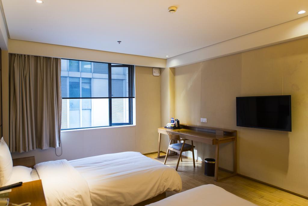 Ji Hotel Xintiandi Shanghai Exterior photo
